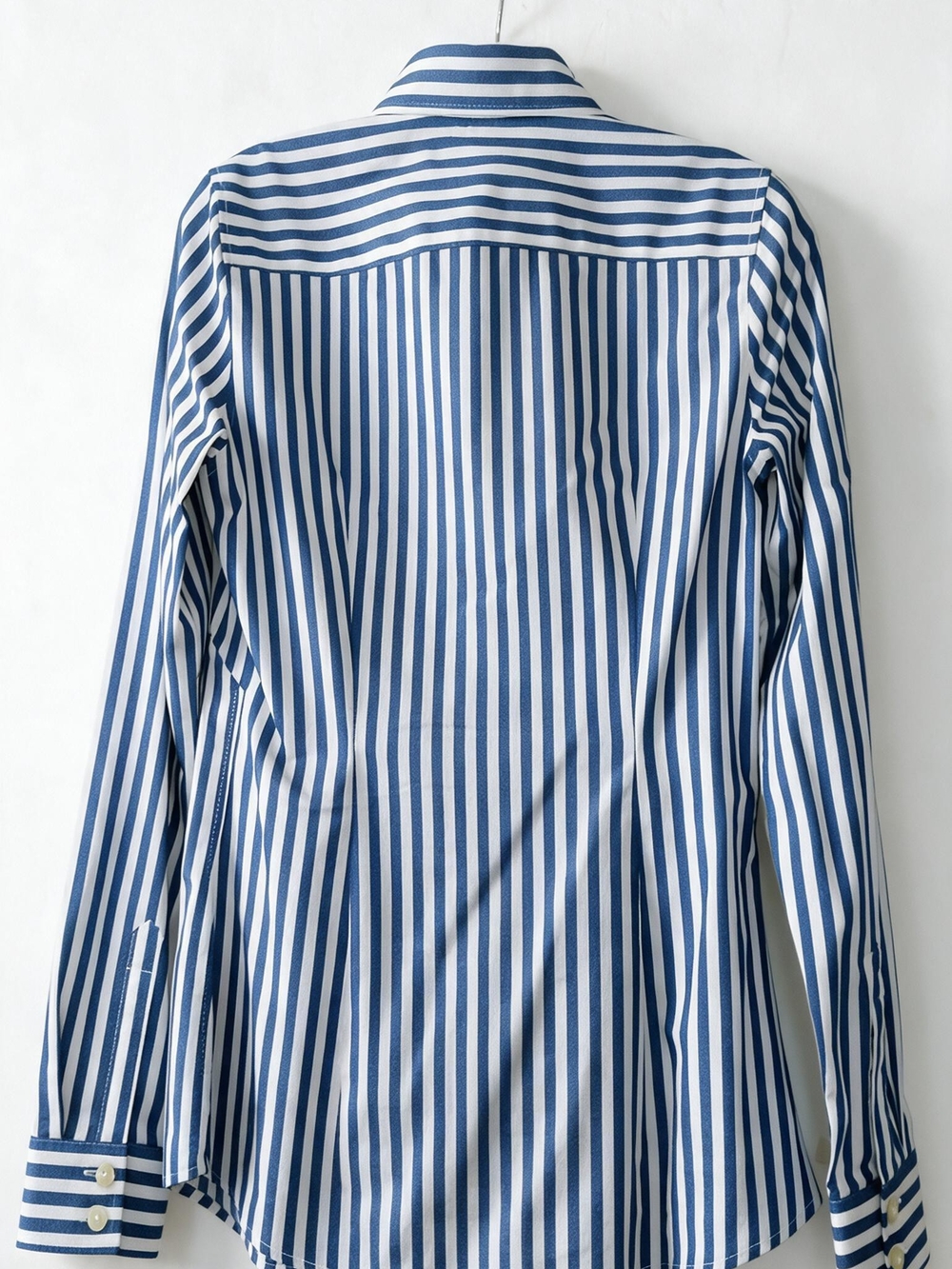 Banana Republic Women's Size 2 Blue White Striped Shirt - Picture 4 of 7